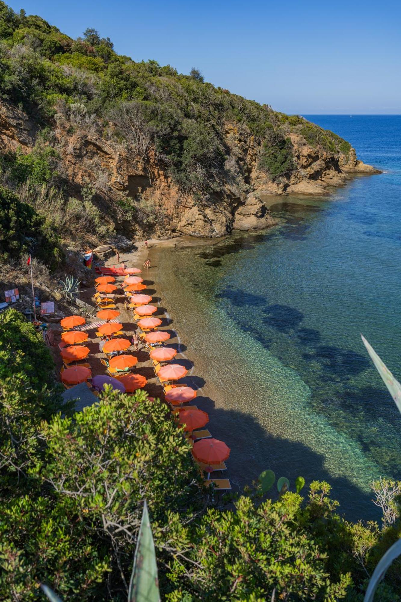 Hotel Dino Capoliveri  Exterior photo
